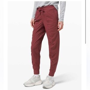 Lululemon dance studio joggers in Savannah burgundy